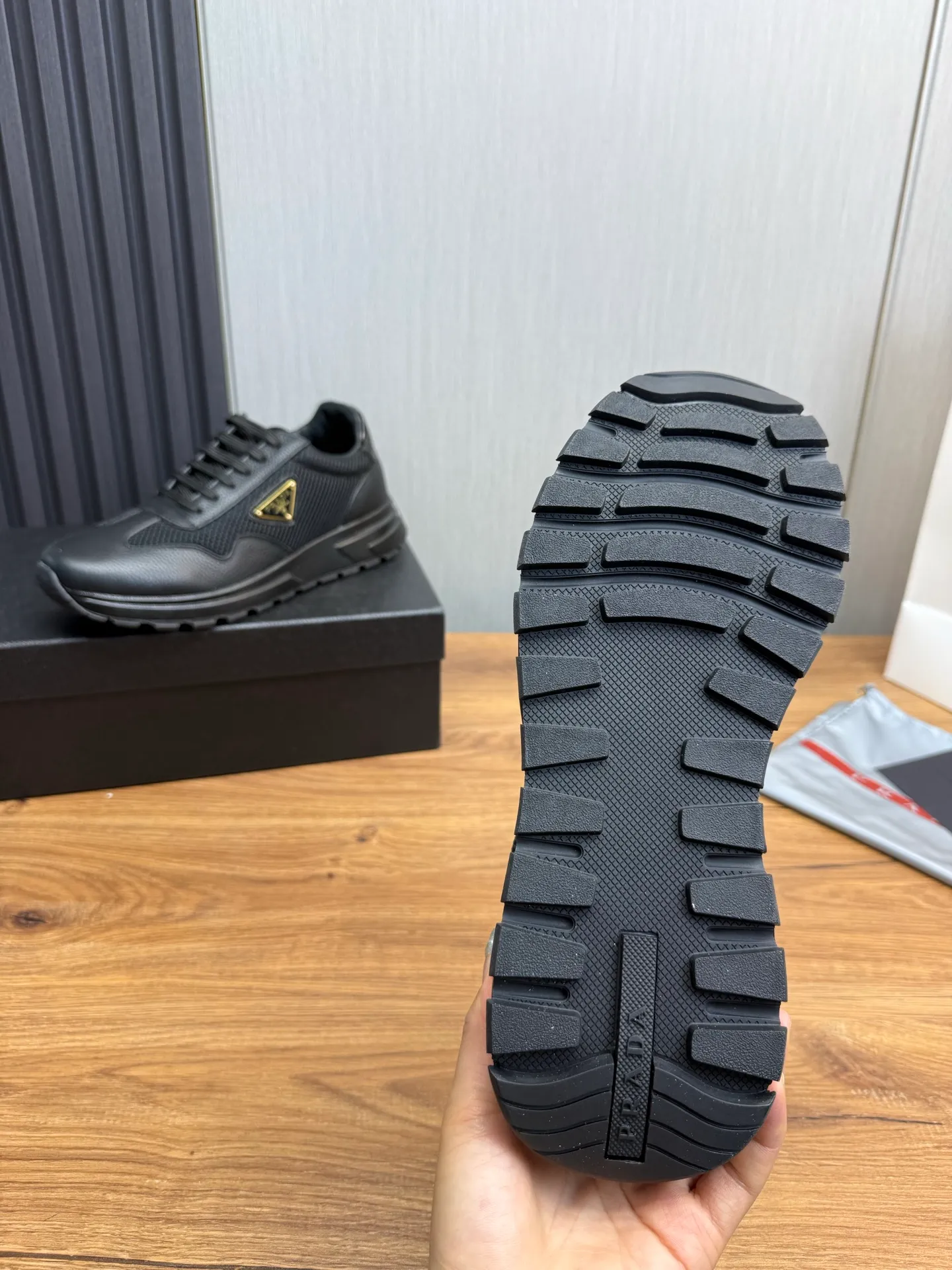 Men's shoes 💰780💰 [PRADA] Men's shoes are popular in the counter, official website synchronization, 1 high-quality shipment ✔️Original cowhide stitching breathable mesh + cowhide lining, 1🆚1 replica, original original bottom, 38-45 (38.45 custom-made, non-refundable)